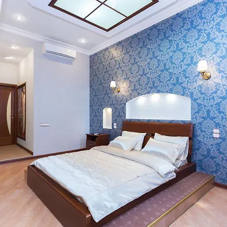 Premium 2-bedroom 2-bathroom Nezavisimosti 13 Mińsk