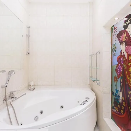 Premium 2-bedroom 2-bathroom Nezavisimosti 13 Mińsk