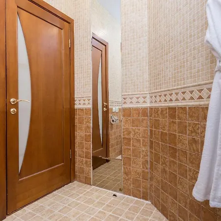 Premium 2-bedroom 2-bathroom Nezavisimosti 13 Apartament *