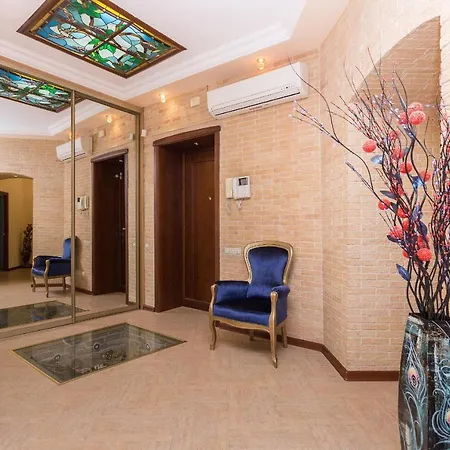 Premium 2-bedroom 2-bathroom Nezavisimosti 13 Apartament Mińsk