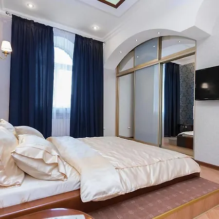 Premium 2-bedroom 2-bathroom Nezavisimosti 13 Mińsk