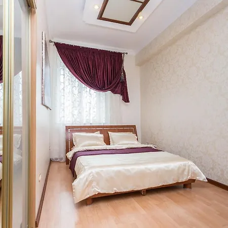 Premium 2-bedroom 2-bathroom Nezavisimosti 13 *